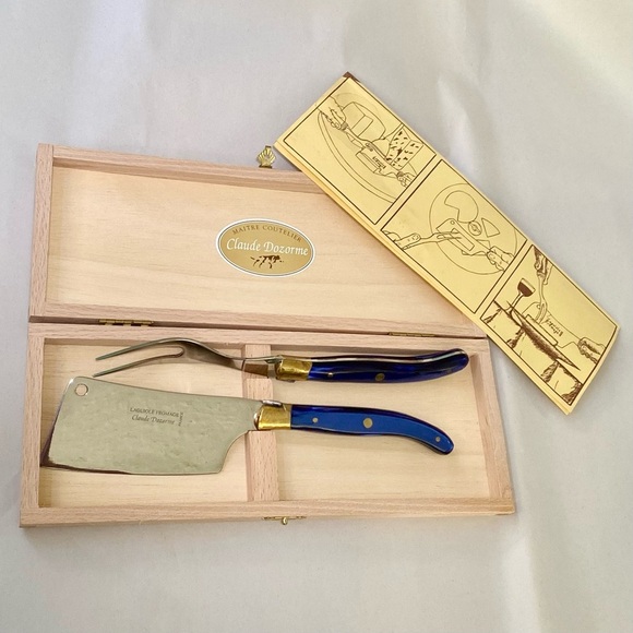 1970’s Laguiole Fromage Claude Dozorme Fork & Cleaver Set w/Blue & Brass Handles - Picture 1 of 6